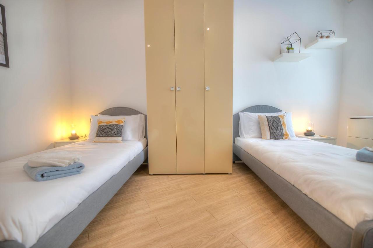 Spacious 4 Bedrooms With Sea View Balcony Goslm-3 Sliema Bagian luar foto