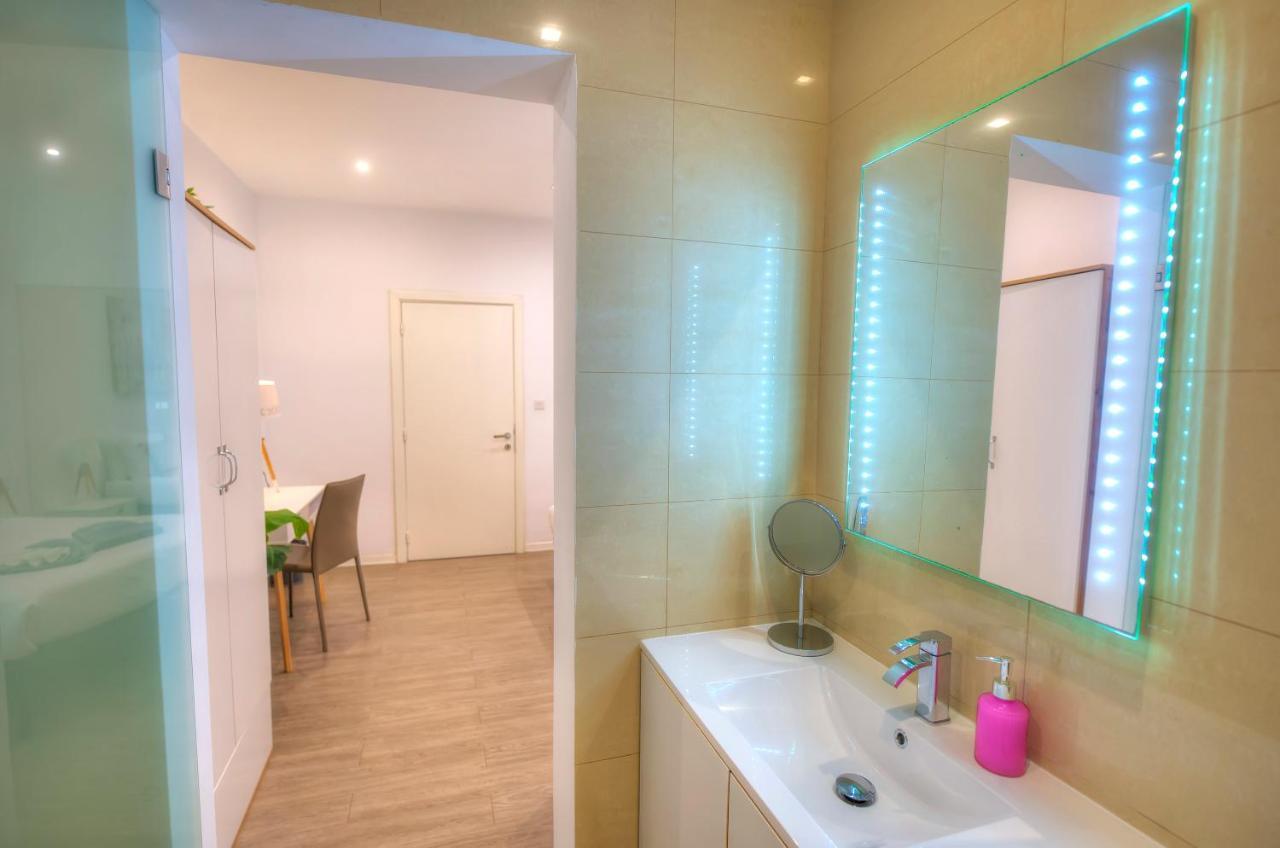 Spacious 4 Bedrooms With Sea View Balcony Goslm-3 Sliema Bagian luar foto