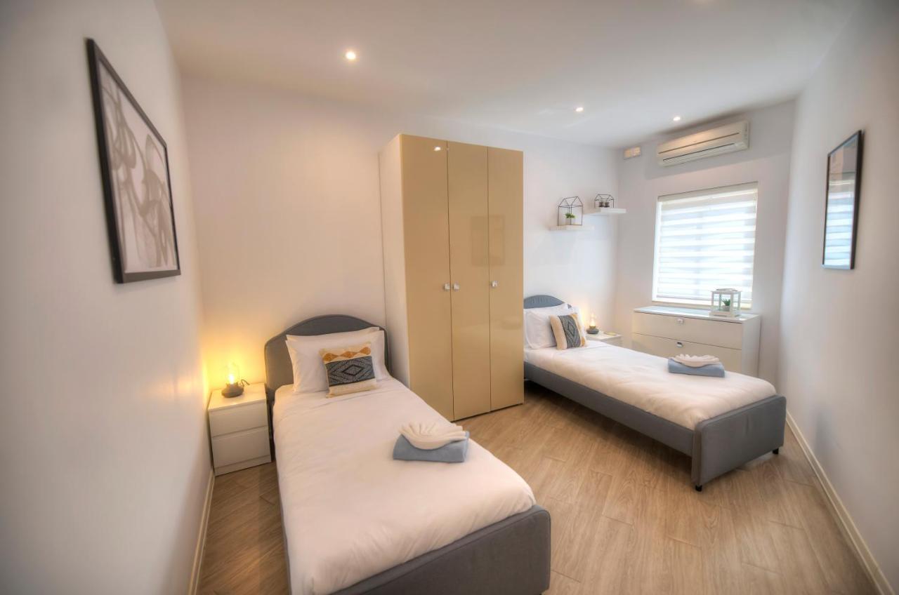 Spacious 4 Bedrooms With Sea View Balcony Goslm-3 Sliema Bagian luar foto